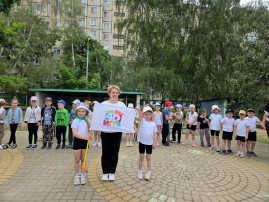 ФЕСТИВАЛЬ ИГРЫ 4Д «Дети, Движение, Дружба, Двор» ФЕСТИВАЛЬ ИГРЫ 4Д «Дети, Движение, Дружба, Двор».
