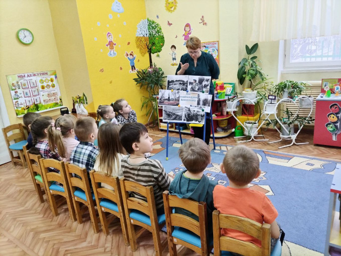 Город, опалённый войной… Город, опалённый войной….